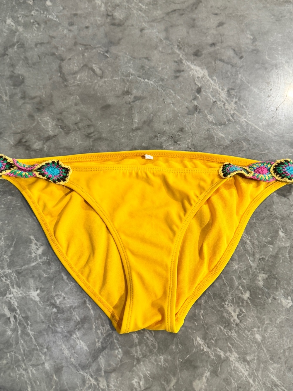 Vintage Target Yellow Women’s Swim Bottom with Multicolor Crochet 00’s Y2K